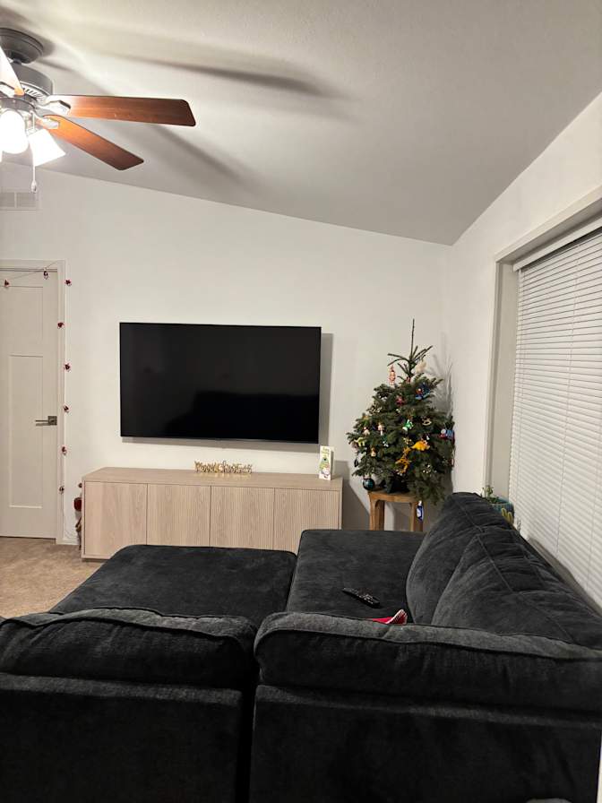 Jennifer's room