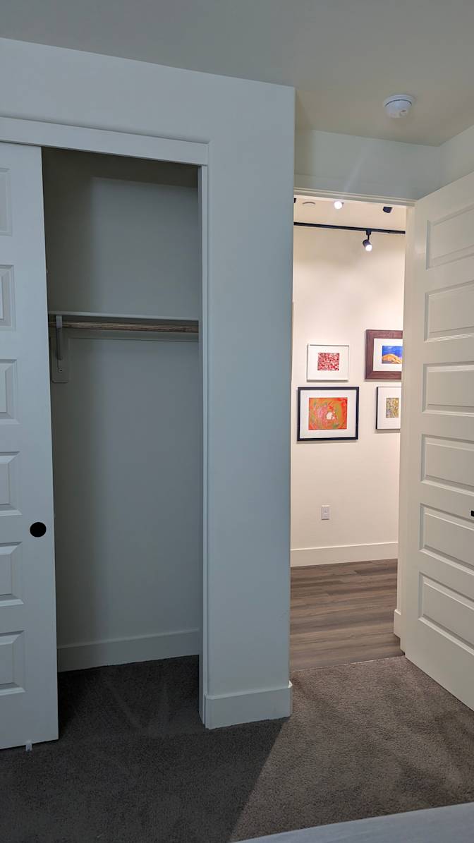 RICHARD A HUMPHREY's room