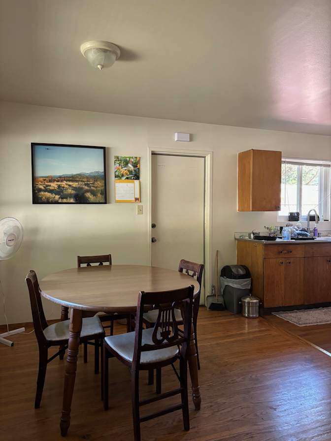 Nadia King's room