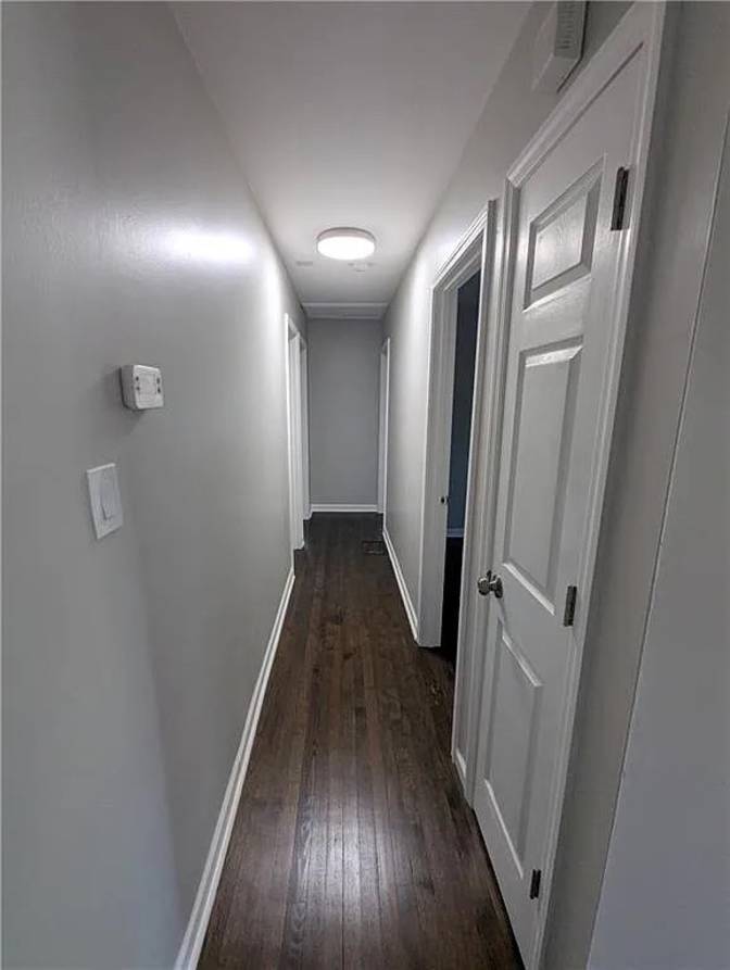 Alcove Rooms's room