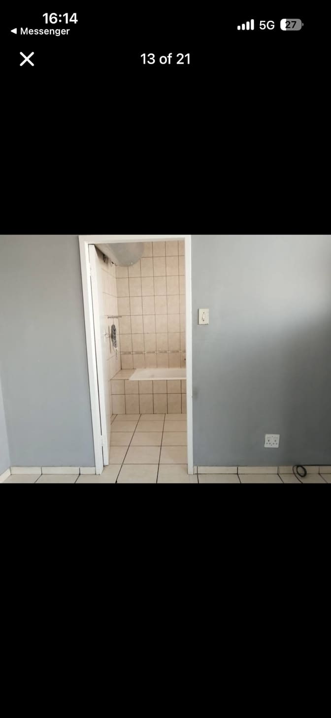Luwanda Cokoto's room