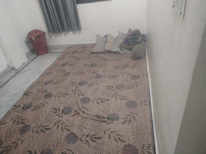 SARFRAZ ALAM's room