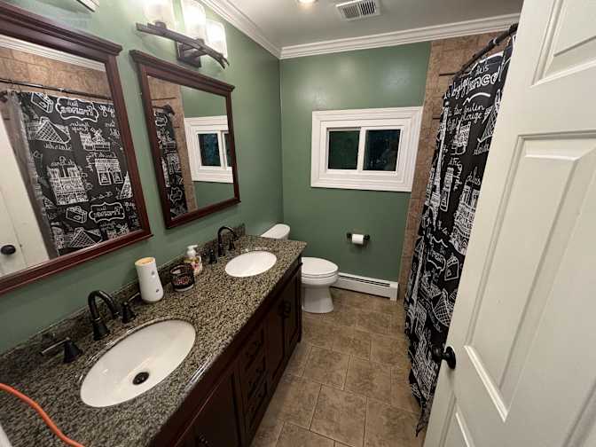 Steve Swann's room