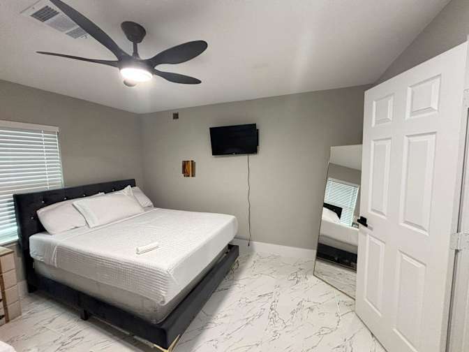 PadSplit's room