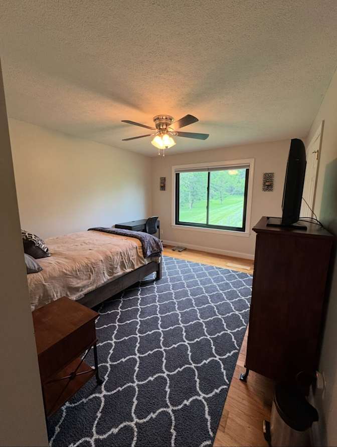 Kiki's room