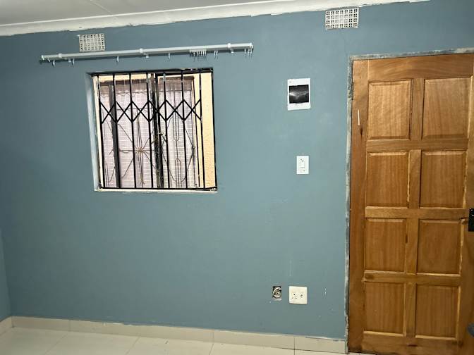 Gee's room
