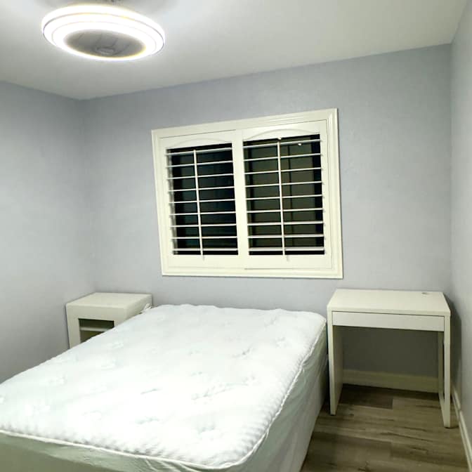 Khoi's room