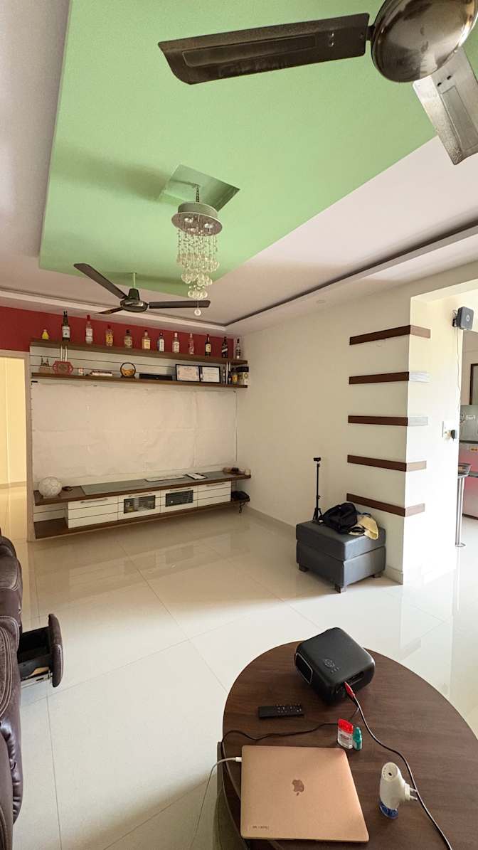 Jipson's room