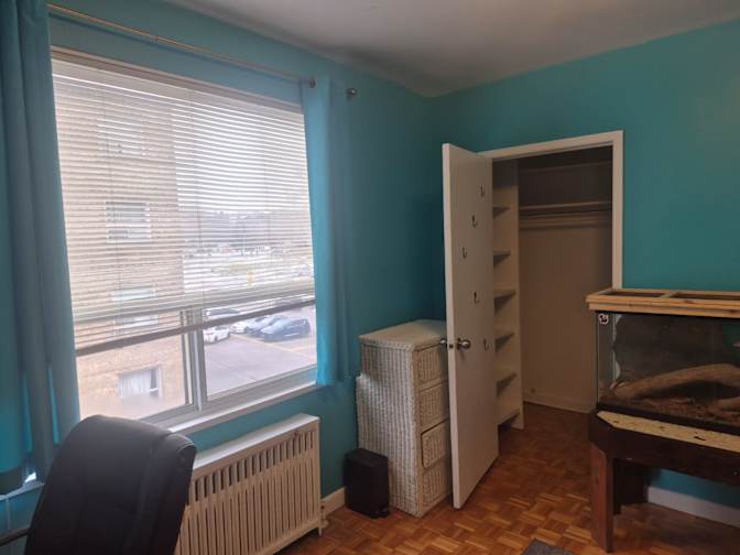 Steve's room