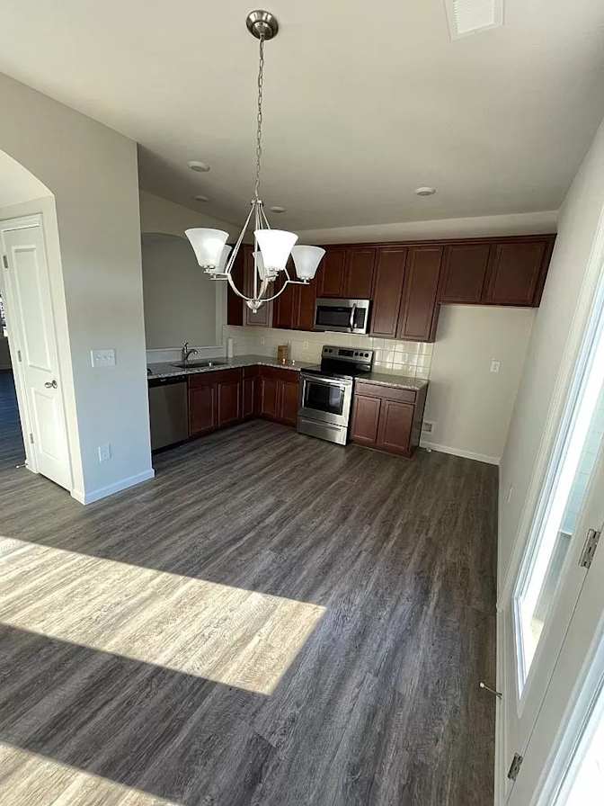 Alcove Rooms's room