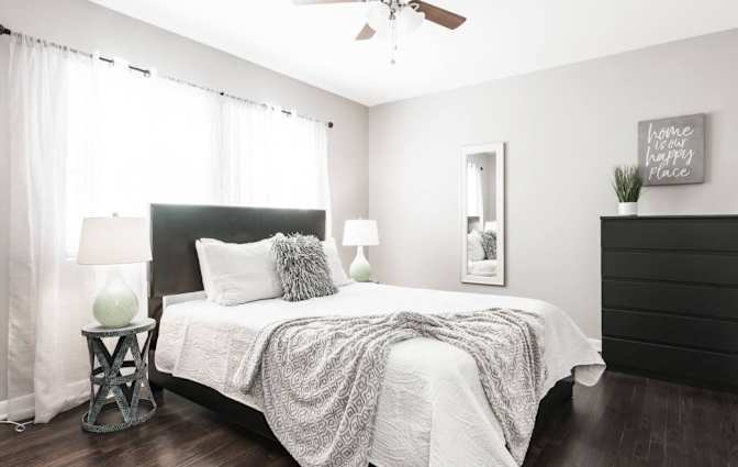 Capri's room