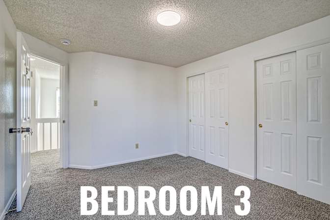 HomeCrew's room