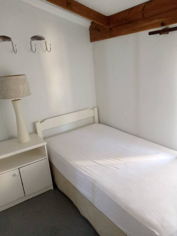 Zinhle's room
