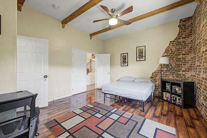 PadSplit's room