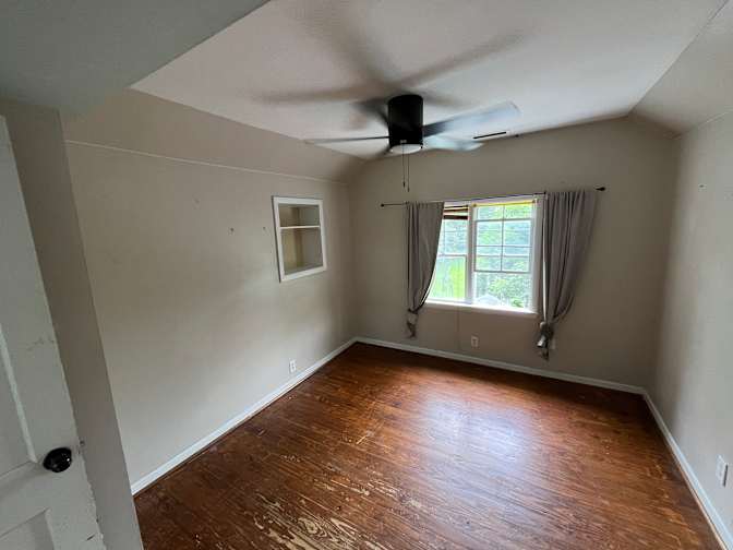 Bricy's room