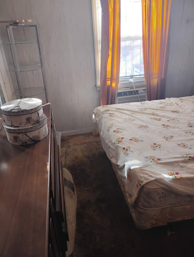 vincent smith's room