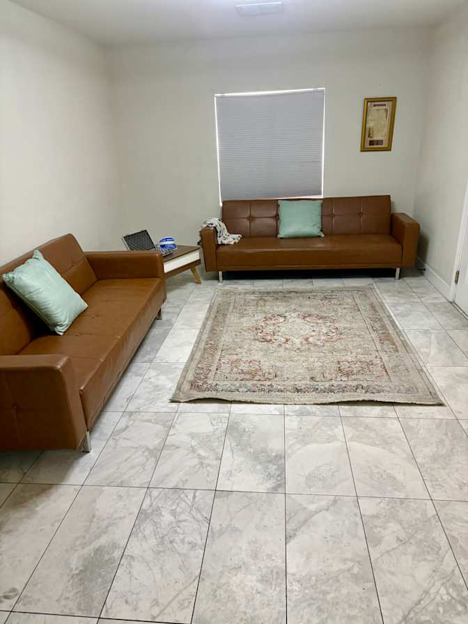 Armando's room