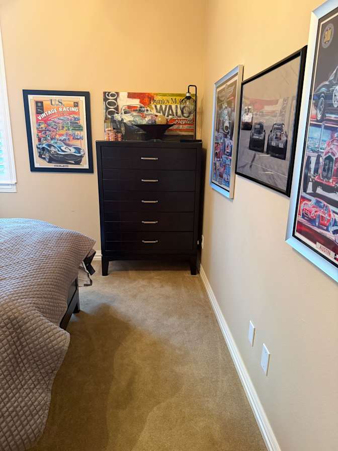 Linda's room