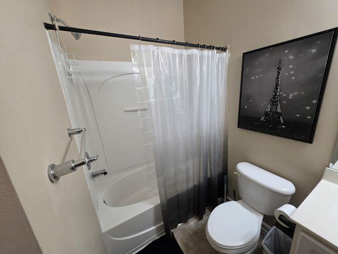 CL&C Property Management and Consulting's room