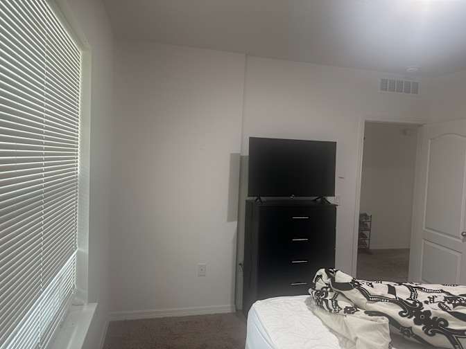 Diamond's room