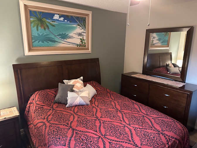 G Dallas's room