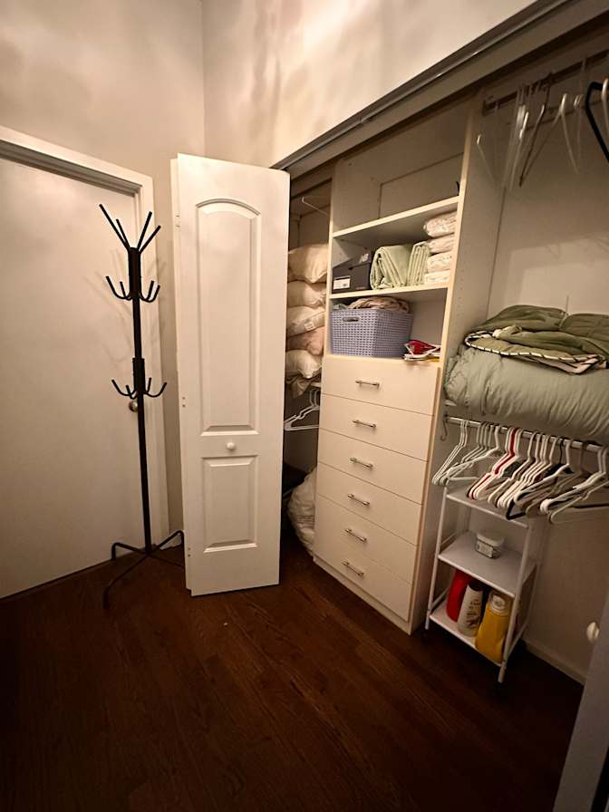 Sevda's room