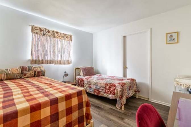 Collins's room