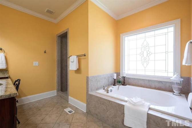 Alcove Rooms's room