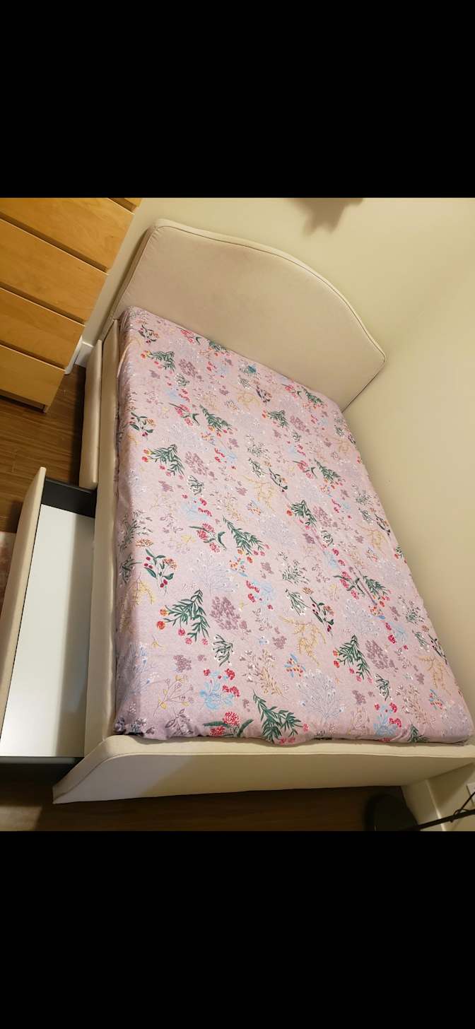 Neelu Chouhan's room