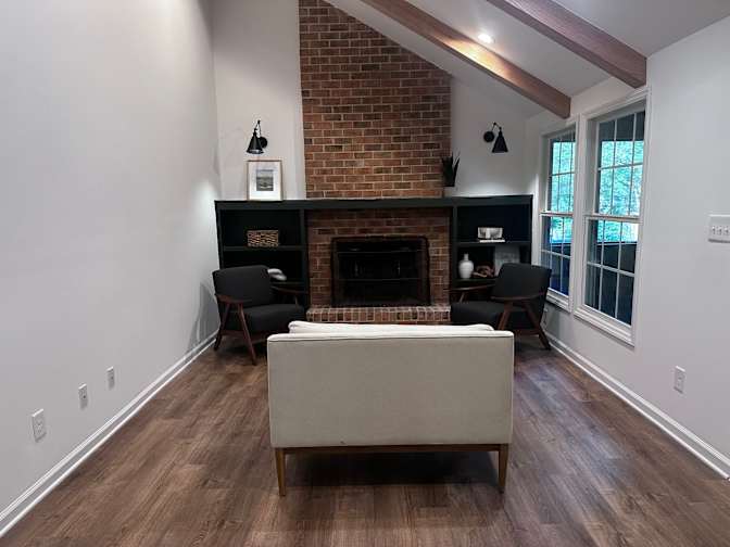 Alcove Rooms's room