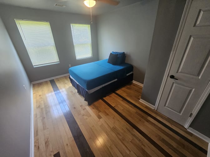 CL&C Property Management and Consulting's room