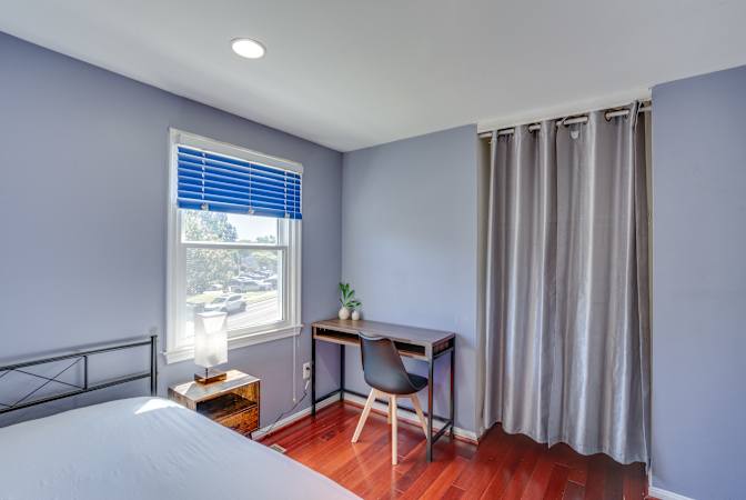 Stephanie's room