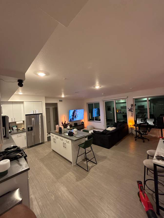 Anthony Lan's room