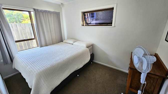 Faz's room