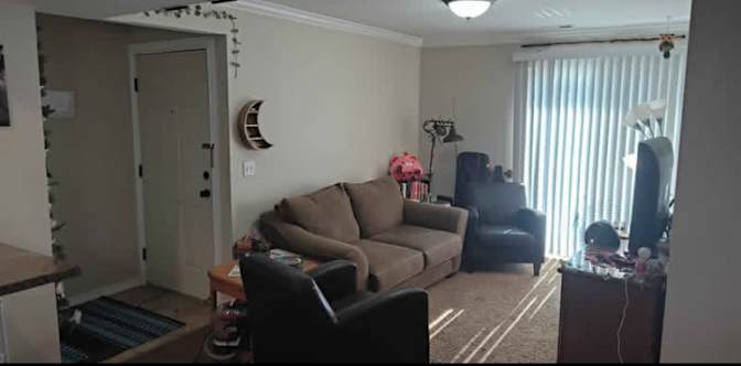 Avalon's room