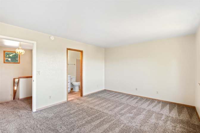 Shardai's room