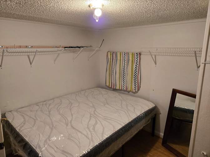 Malik's room