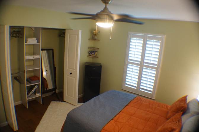 Rhonda Kay Ceron's room