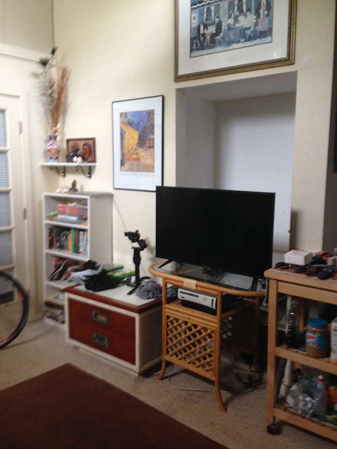Lesa's room