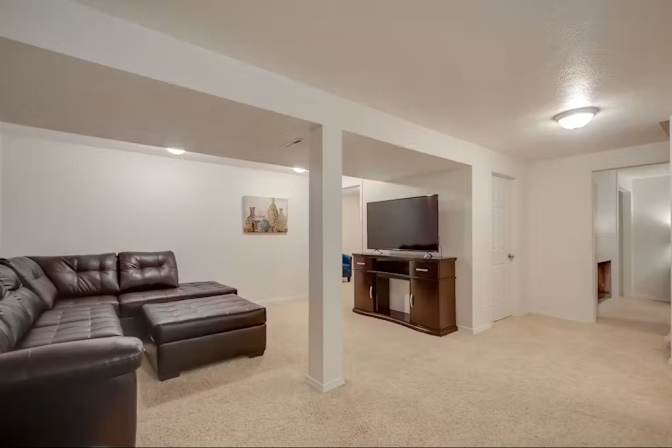 Ben's room