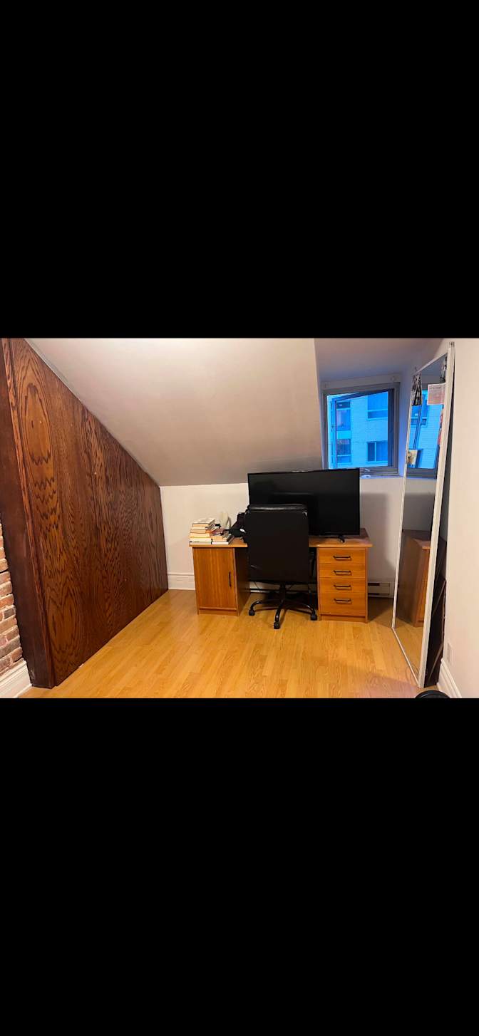 Bryndan's room