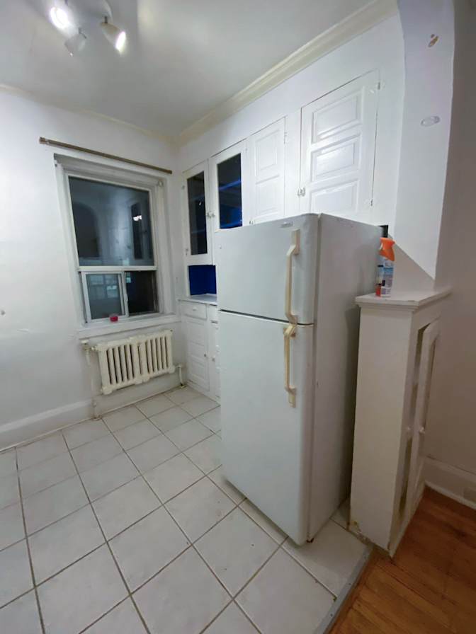 Renato Tomatis Pozzuoli's room