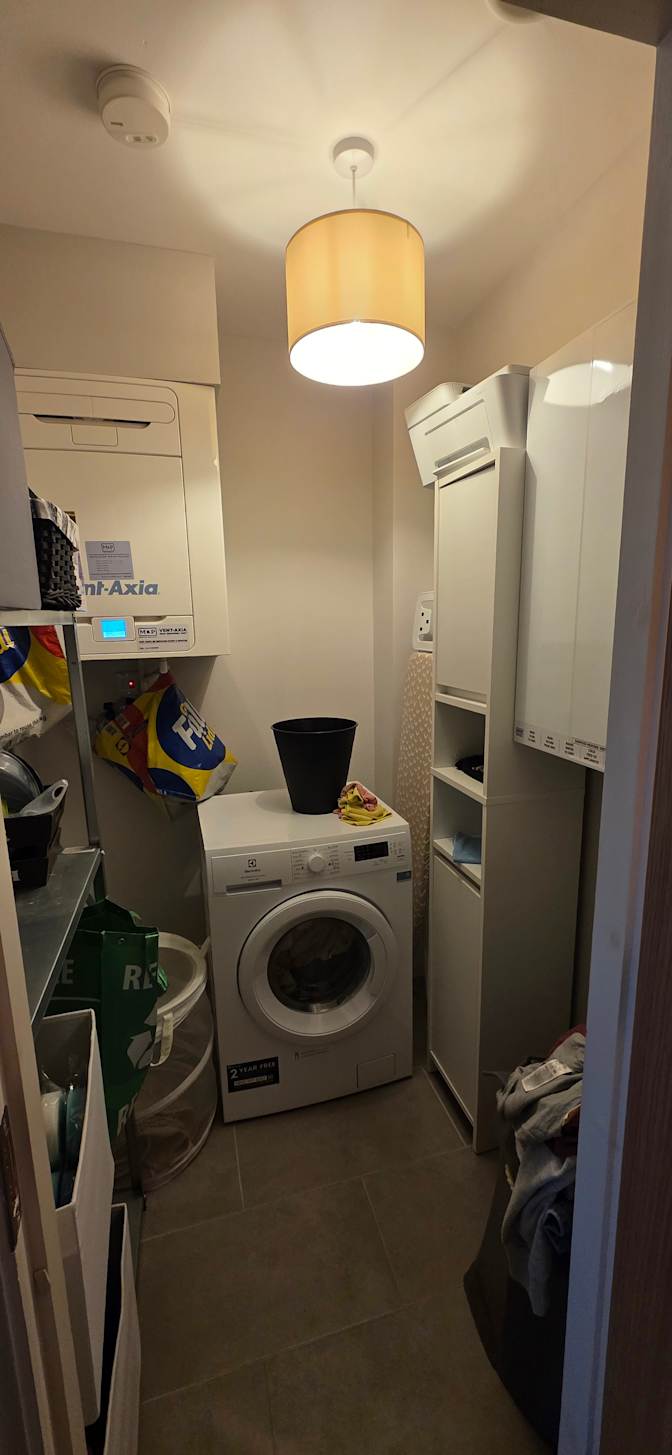 Ademir Novais da Silva's room