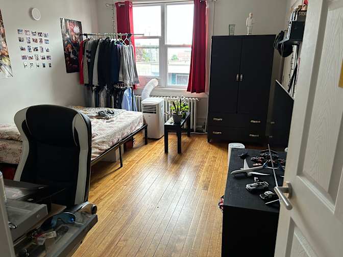 Sakshar Saha's room