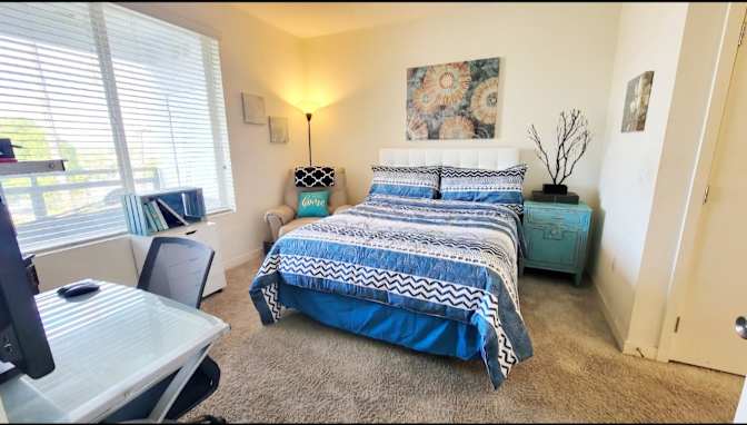 Shaléya's room