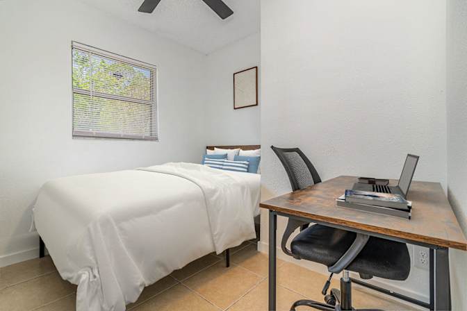 PadSplit's room