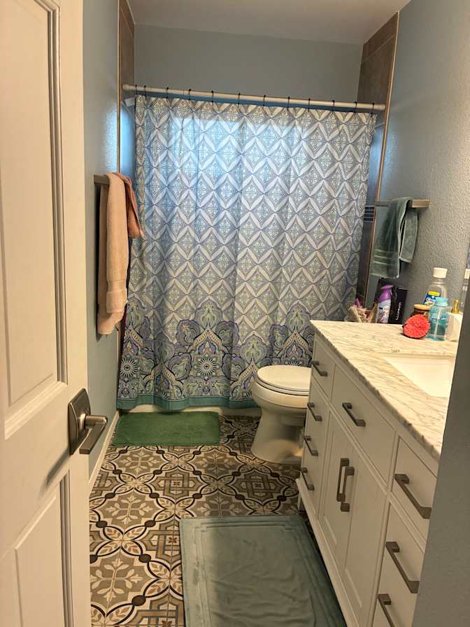 Stephanie's room