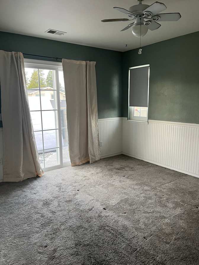 Kari Sampietro's room