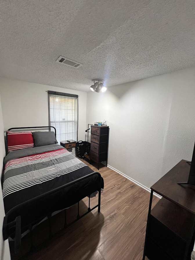 Rizing Phoenix Management's room
