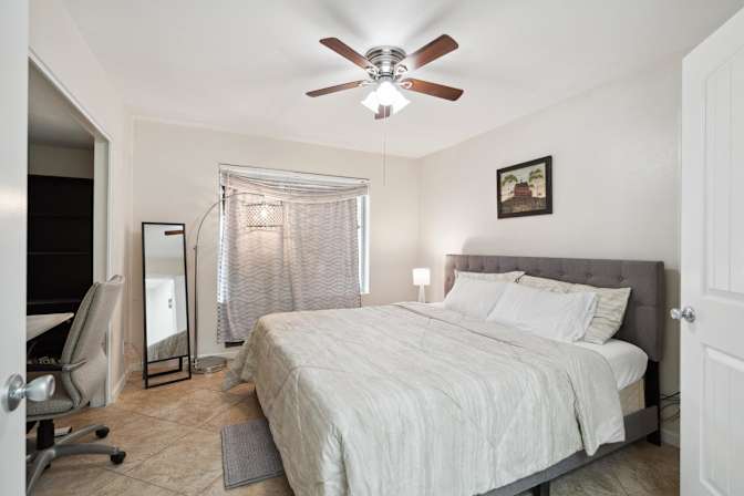 PadSplit's room